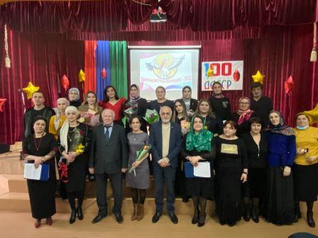 преподаватель колледжа10